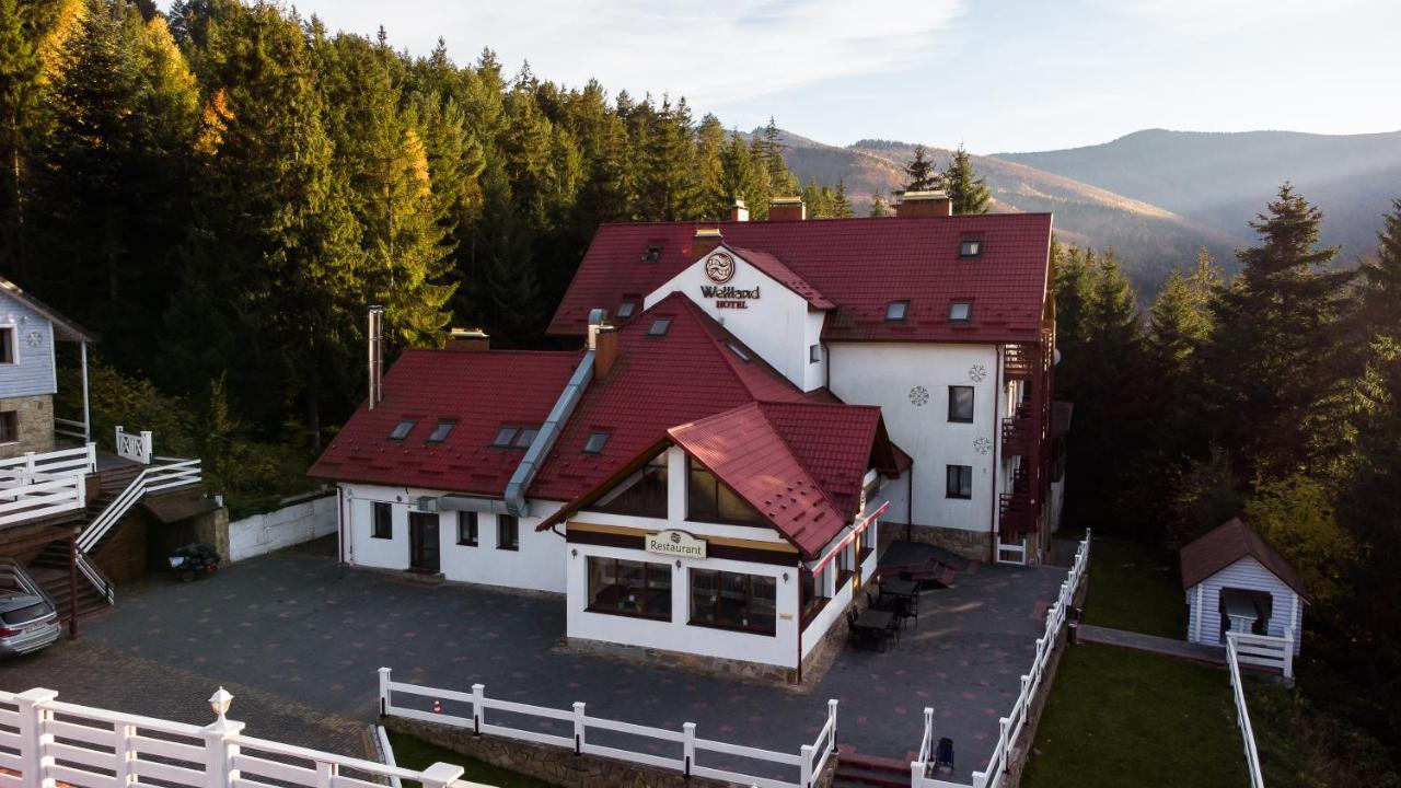 Wellland Hotel Jaremcse Kültér fotó