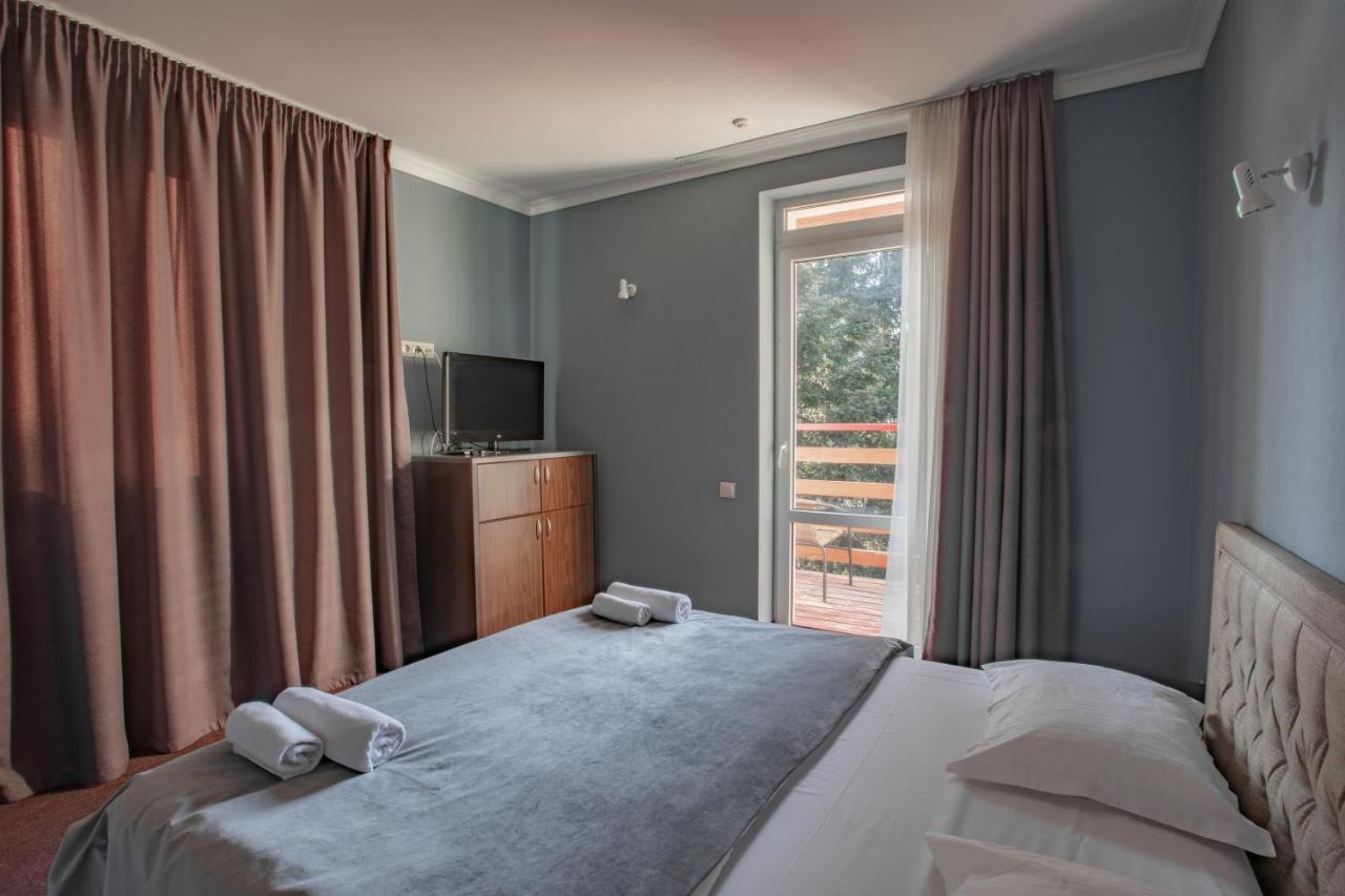 Wellland Hotel Jaremcse Kültér fotó